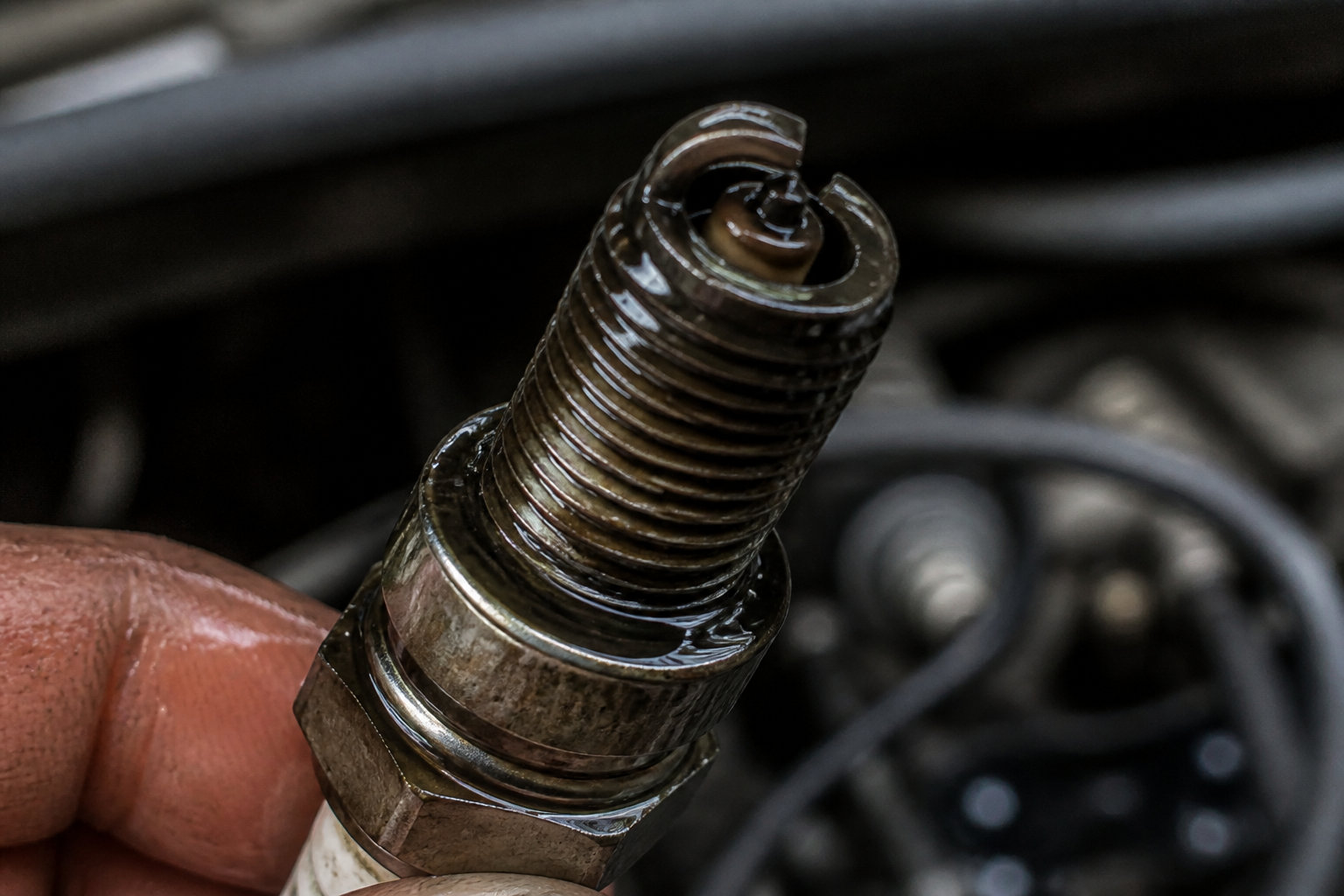 Moteur noyé : que faire pour identifier et comprendre la panne ?