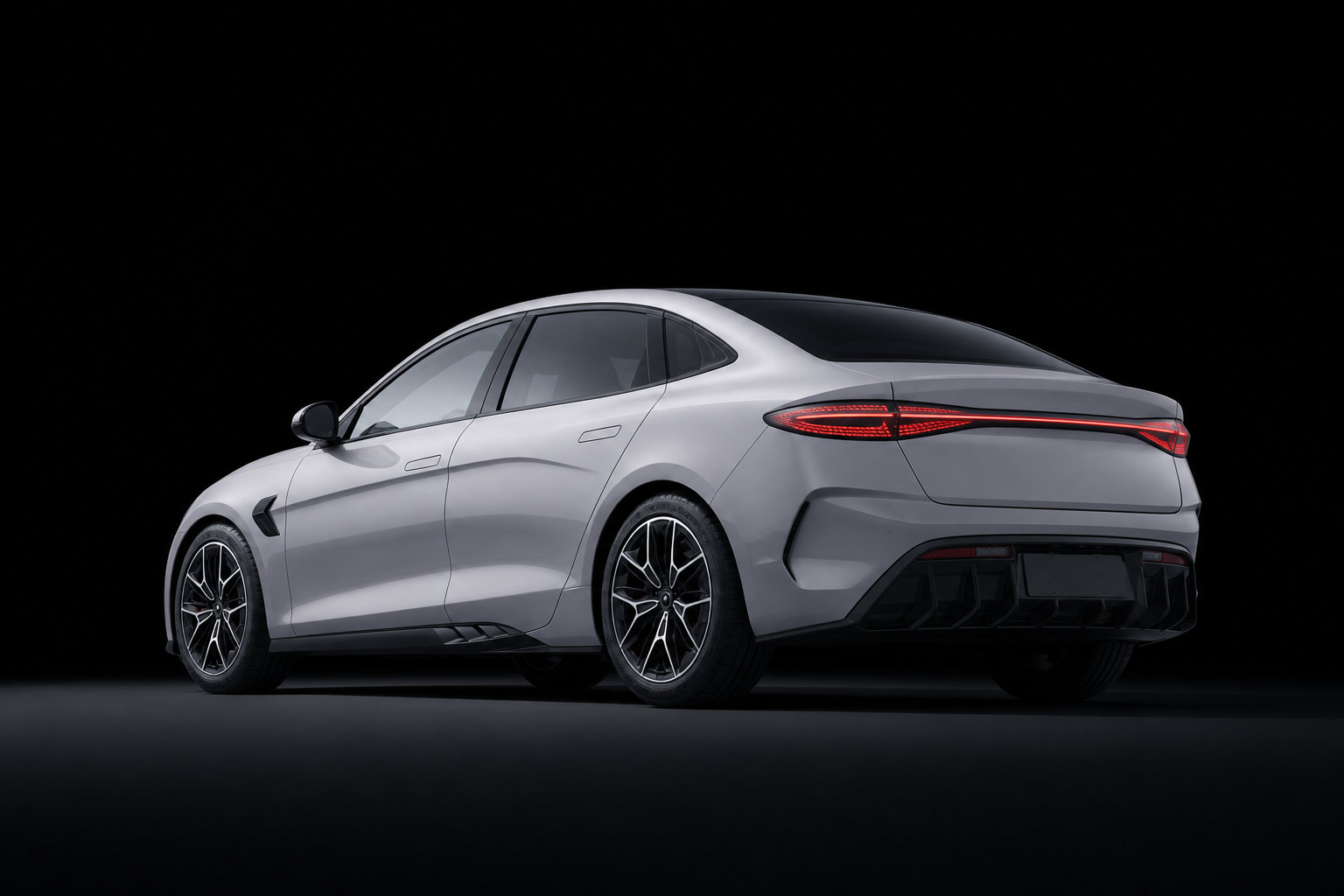 Tesla et les nouveaux entrants chinois imposent leur rythme