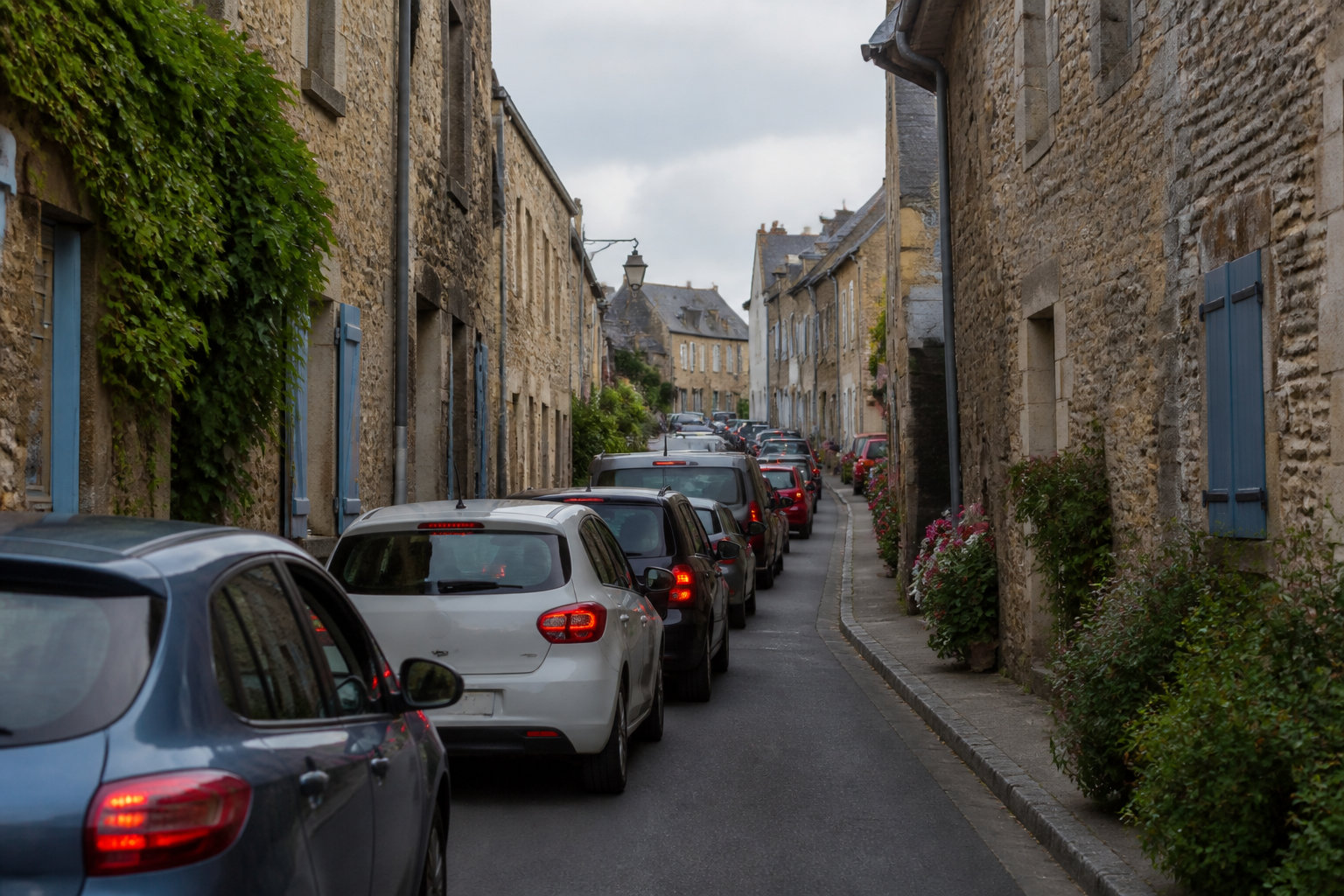 Villages face à l'inadaptation des infrastructures locales